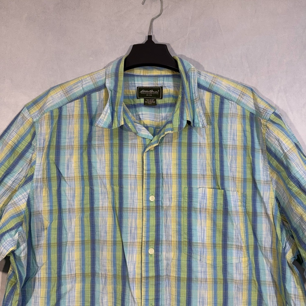 eddie bauer short sleeve button up Shirt Green Yellow Blue Striped 2XL Casual